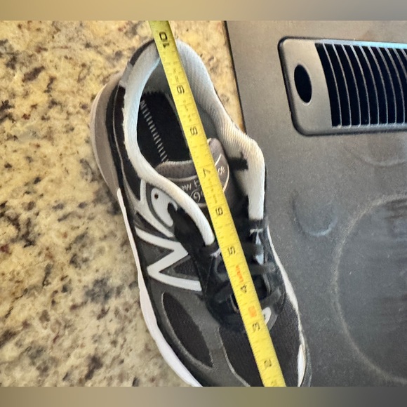New Balance 990 V6 Black sz 9 (unisex) see description for details. - Picture 5 of 5